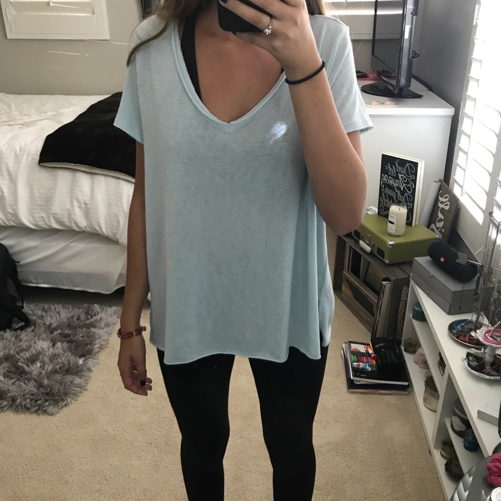 American Eagle shirt